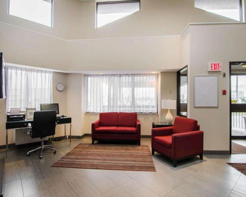 North Industrial Hotel | Comfort Inn