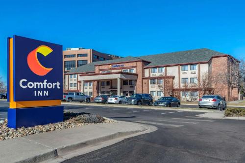 Heather Gardens Hotel | Comfort Inn Denver Southeast Area