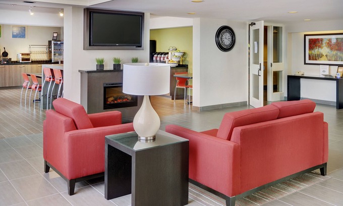 Sudbury Hotel | Comfort Inn East