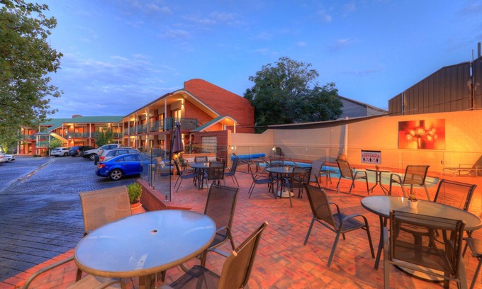 Swan Hill Hotel | Comfort Inn Lady Augusta
