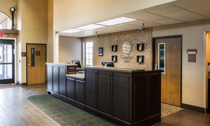 Ludington Hotel | Comfort Inn Ludington near US-10