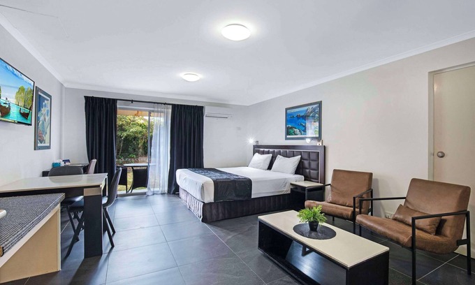 Carseldine Hotel | Comfort Inn North Brisbane
