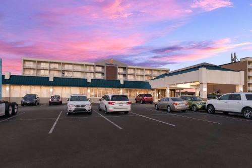 Kill Devil Hills Hotel | Comfort Inn On the Ocean