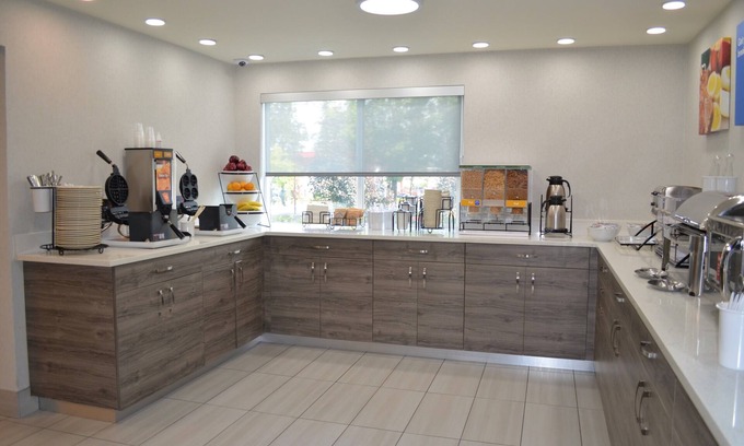 Beaverton Hotel | Comfort Inn & Suites Beaverton - Portland West