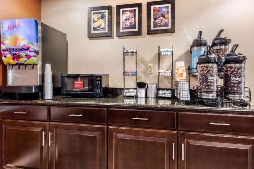 Bryant Hotel | Comfort Inn & Suites Bryant - Benton
