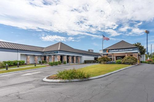 East Ridge Hotel | Comfort Inn & Suites Chattanooga-East Ridge