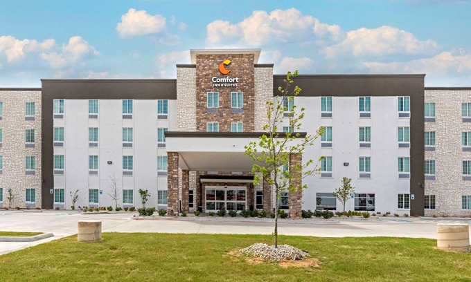 Euless Hotel | Comfort Inn & Suites Euless DFW West