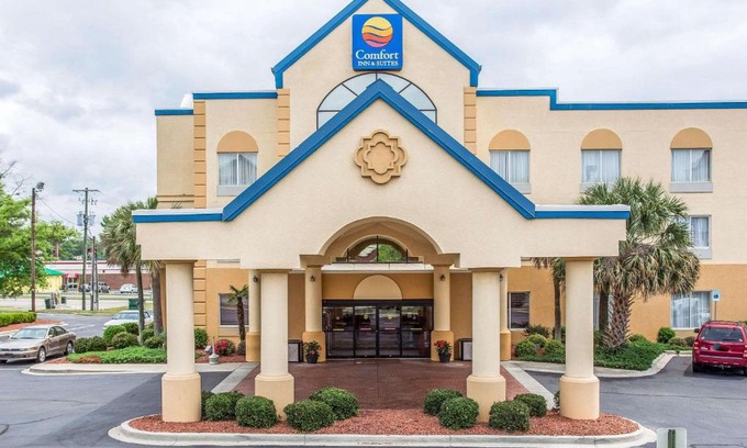 Columbia Hotel | Comfort Inn & Suites FtJackson Maingate