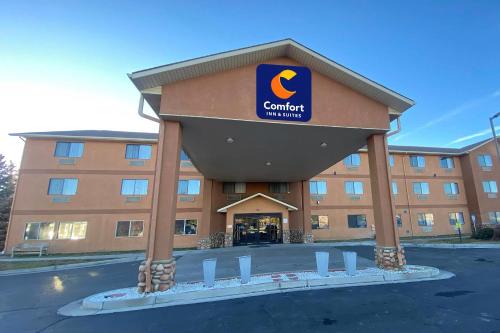 Gunnison Hotel | Comfort Inn & Suites Gunnison-Crested Butte