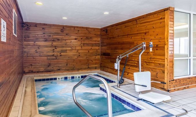 Hannibal Hotel | Comfort Inn & Suites - Hannibal