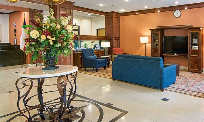 Barker Hotel | Comfort Inn & Suites Houston Key-Katy