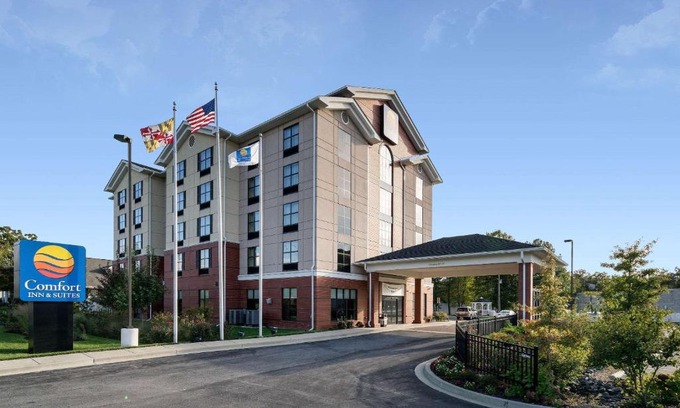 Lexington Park Hotel | Comfort Inn & Suites Lexington Park near Pax River