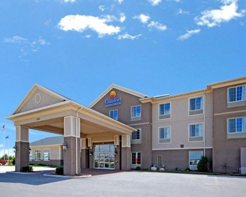 Morrisonville Hotel | Comfort Inn & Suites Madison North