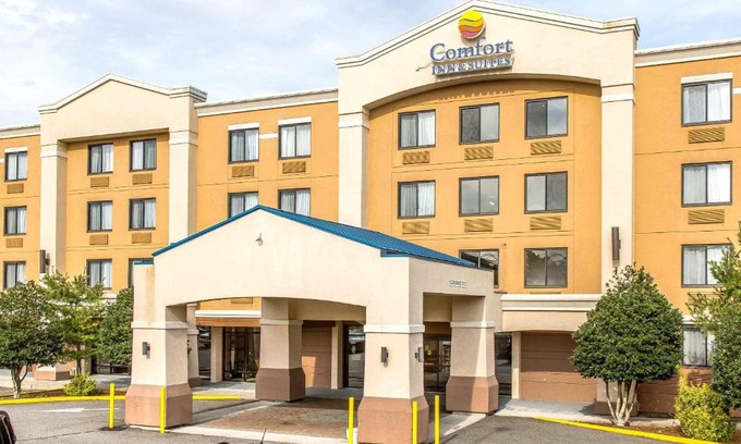 Meriden Hotel | Comfort Inn & Suites Meriden East