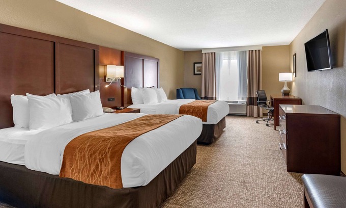 Muncie Hotel | Comfort Inn & Suites Muncie