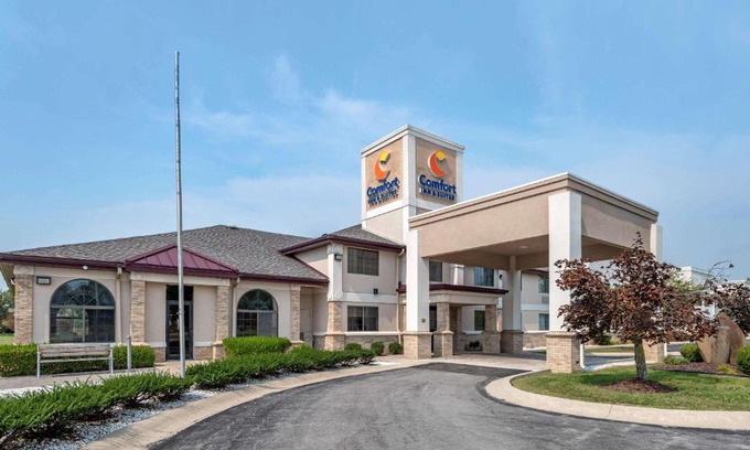 Napoleon Hotel | Comfort Inn & Suites Napoleon
