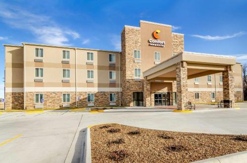 Salina Hotel | Comfort Inn & Suites Salina North