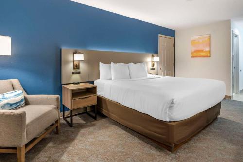 Shelbyville Hotel | Comfort Inn & Suites