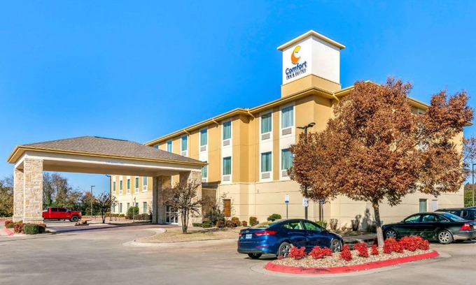 Van Buren Hotel | Comfort Inn & Suites Van Buren - Fort Smith