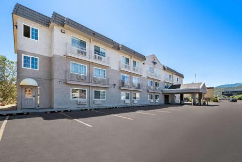 Yreka Hotel | Comfort Inn Yreka I-5