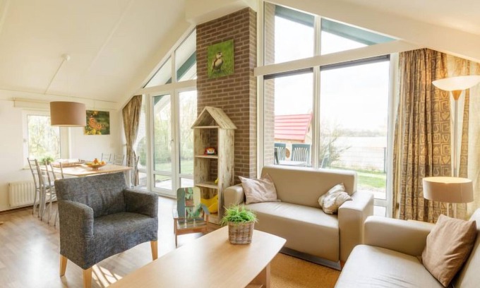 Municipality of Emmen House | Comfort Kindercottage by Interhome