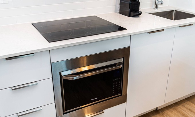 Griffintown Apartment | Comfort Plus – City View