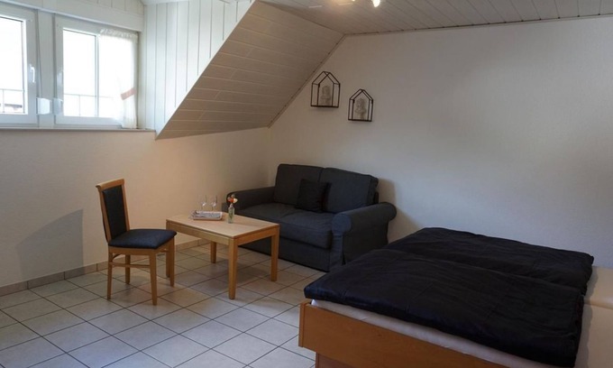 Losnich Bed & Breakfast | Comfort room - kiebel. Winery and guest house