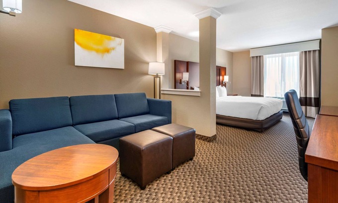 Broomfield Hotel | Comfort Suites Broomfield-Boulder/Interlocken
