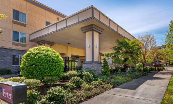 Eugene Hotel | Comfort Suites Eugene University