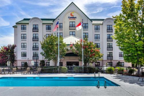 Winston - Salem Hotel | Comfort Suites Hanes Mall