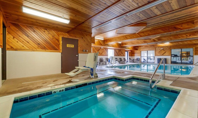 La Vista Hotel | Comfort Suites La Vista - Omaha