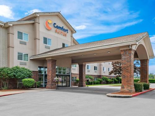 Albany Hotel | Comfort Suites Linn County Fairground and Expo