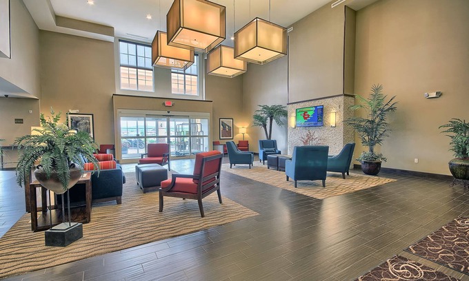 Marietta Hotel | Comfort Suites Marietta - Parkersburg