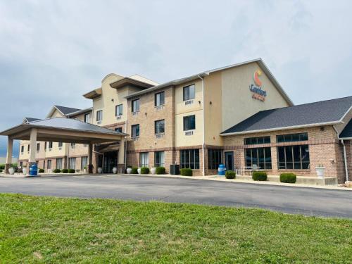 Plymouth Hotel | Comfort Suites Plymouth near US-30