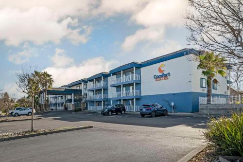 Red Bluff Hotel | Comfort Suites Red Bluff near I-5