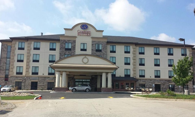 Uniontown Hotel | Comfort Suites Uniontown
