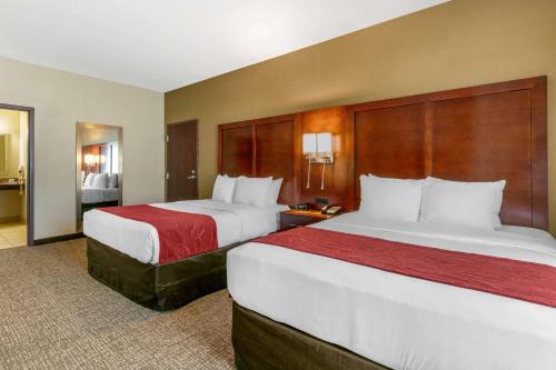 Forrest City Hotel | Comfort Suites