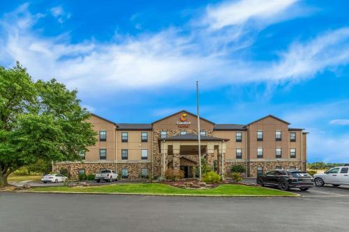 Vincennes Hotel | Comfort Suites Vincennes