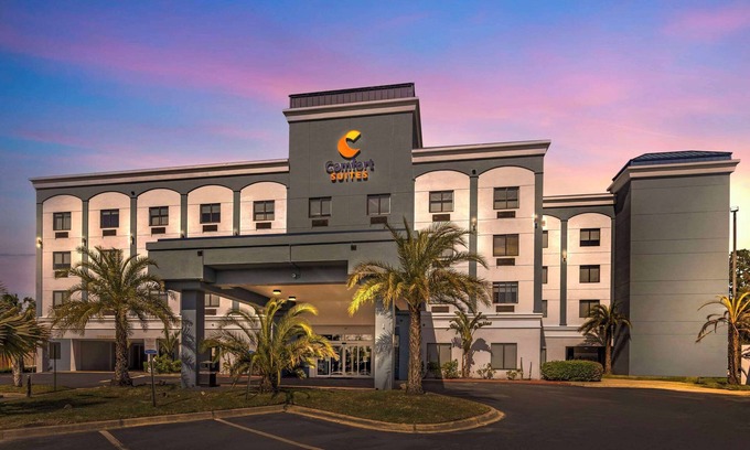 Jacksonville Hotel | Comfort Suites West Jacksonville