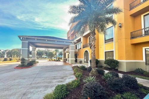 Westchase Hotel | Comfort Suites Westchase Houston Energy Corridor