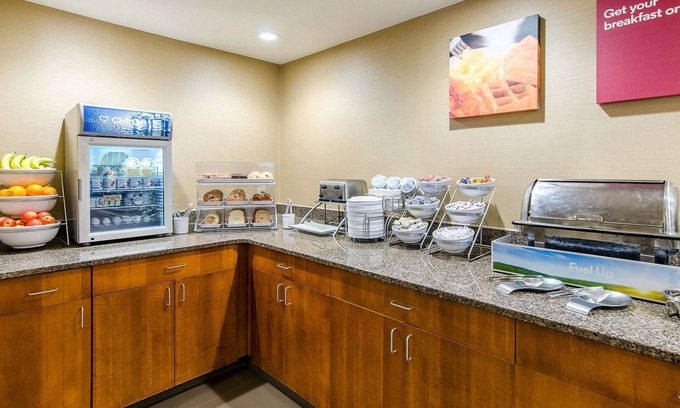Wytheville Hotel | Comfort Suites Wytheville