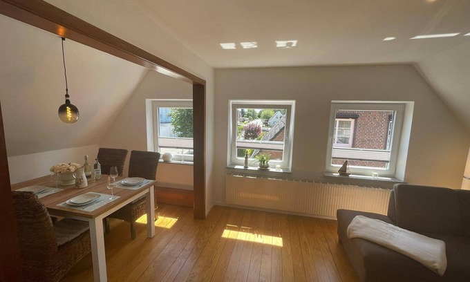 Landkirchen Apartment | Comfortable apartment on Fehmarn with garden, fitness room and private parking space
