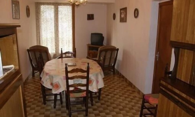 Sainte-Enimie Apartment | Comfortable cottage - view on Tarn