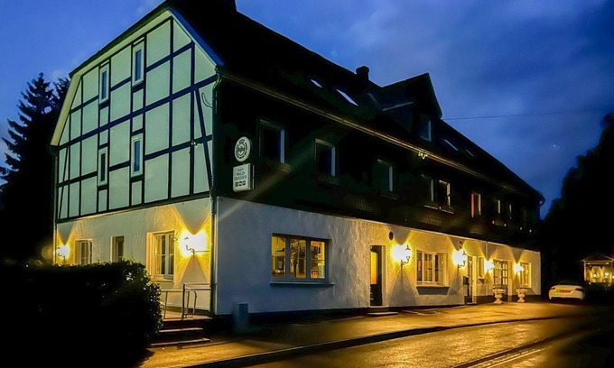 Glindfeld House | Comfortabel, Ruim Groepshuis Vlakbij Winterberg