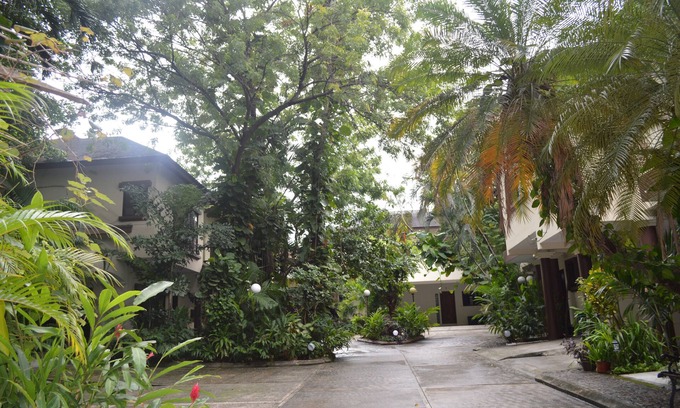 San Pedro Sula House | Comfortable house/3 bedrooms with private baths/great location