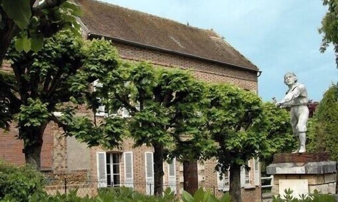 Sergines Cottage | Comfortable 19th Century House, Less Than 1.30 From Paris - Sergines-Burgundy