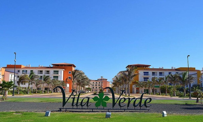 Santa Maria Apartment | Comfortable 2 Bed 2 Bathroom Apartment