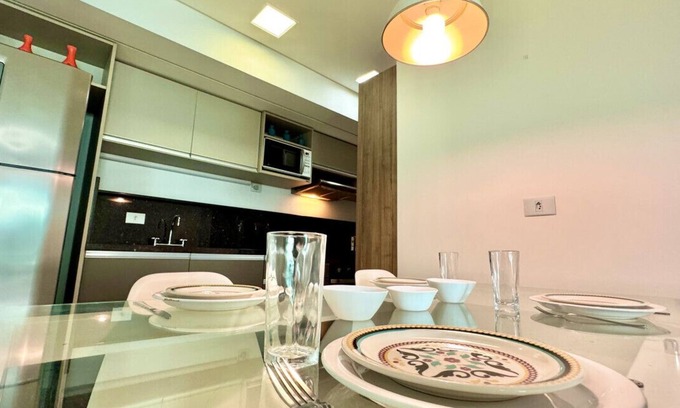 Matriz Apartment | Comfortable 2-bedroom apartment opposite Shopping Curitiba