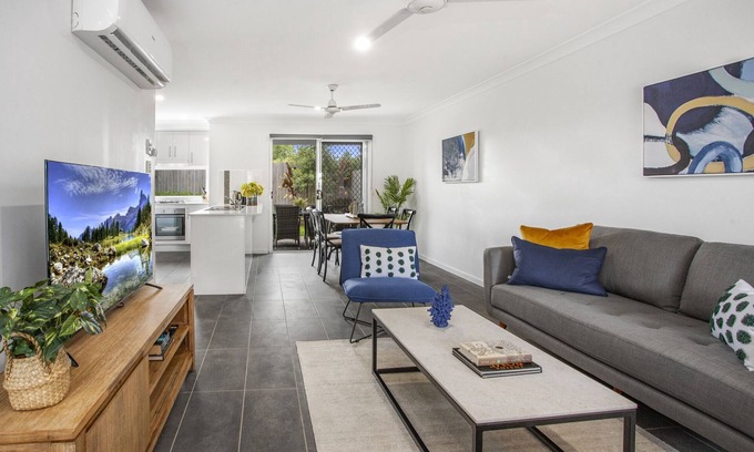 Taigum House | Comfortable 3-Bed Retreat Close Parks