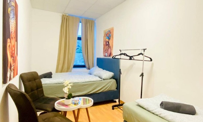 Liesing Apartment | Comfortable 3-Bedroom Apt in a Quiet Neighborhood